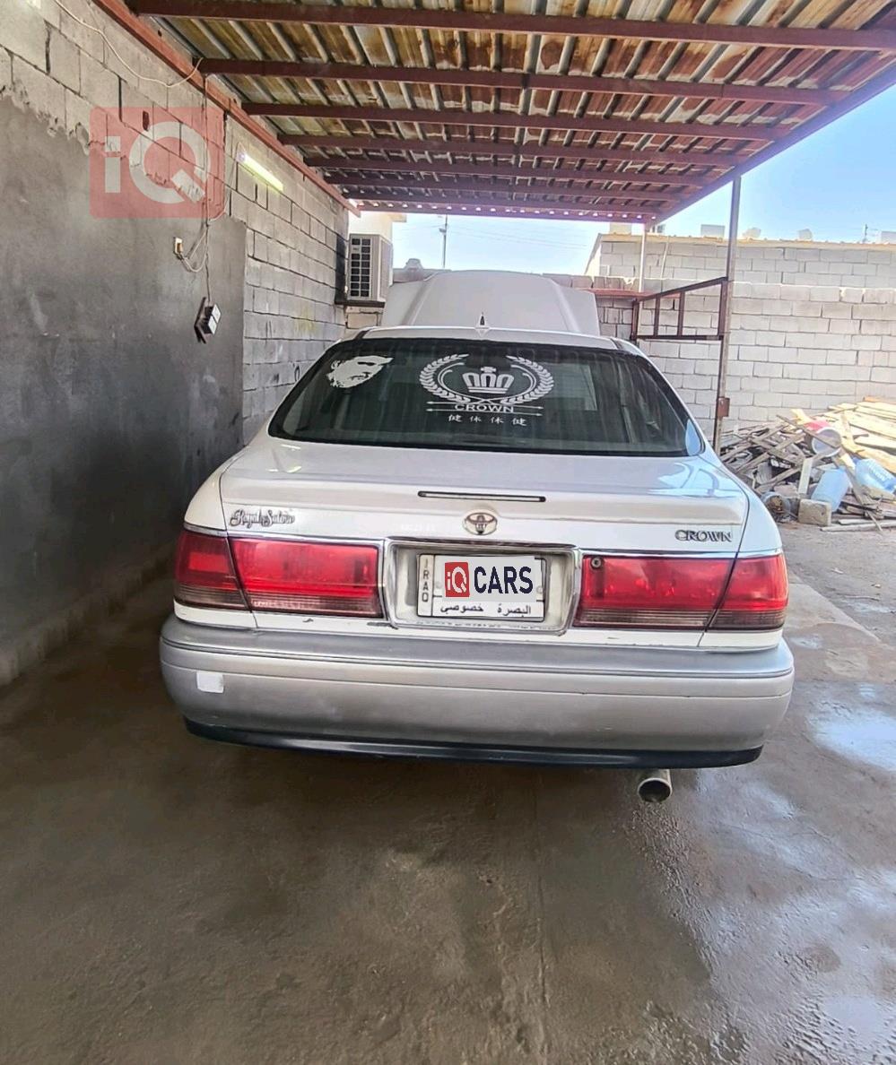 تويوتا كراون